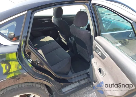 2013 Nissan Altima 2.5 Sv z USA, uszkodzony, nr VIN 1N4AL3AP9DC135318